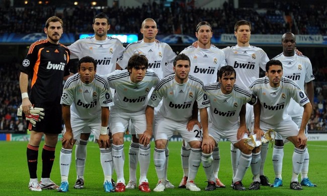 《王者荣耀》日活用户日均1亿，新游戏开发中