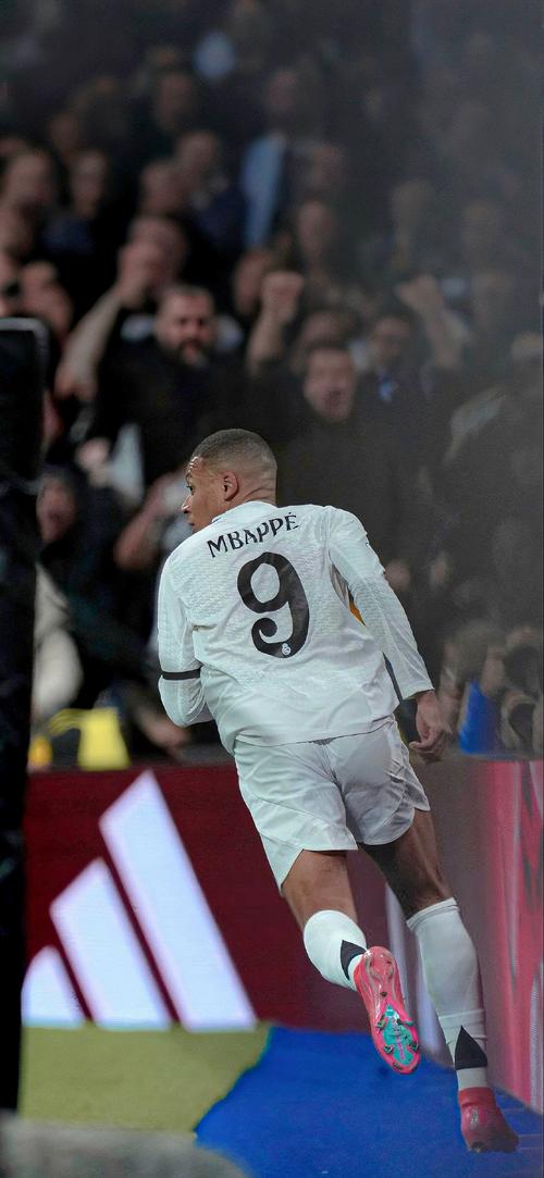 欧冠半决赛次回合：加时绝杀巴萨 国米晋级决赛 [欧冠国米]