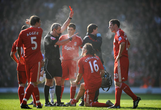 冬季全运会：冰壶决赛激烈对决