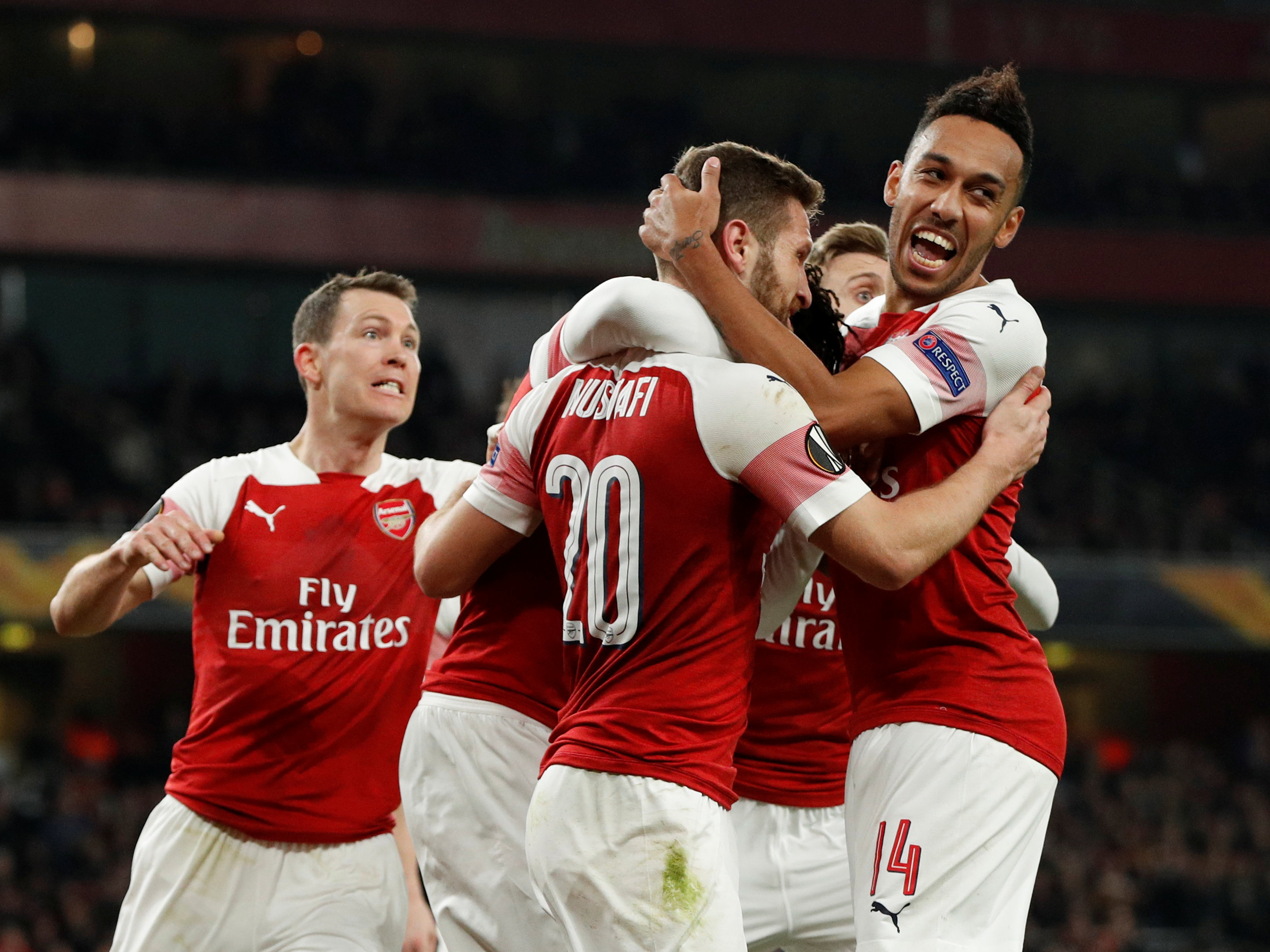 爆款中世纪类塔科夫游戏《越来越黑暗》Steam免费开玩，4月10日全新第六赛季，冒险刻不容缓！