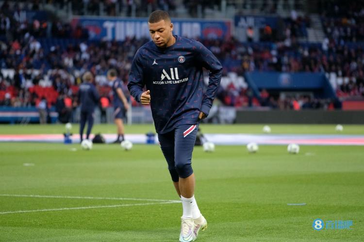 欢迎女明星，海岛粉上头！《和平精英》携手“赞萌露比”跨界联动